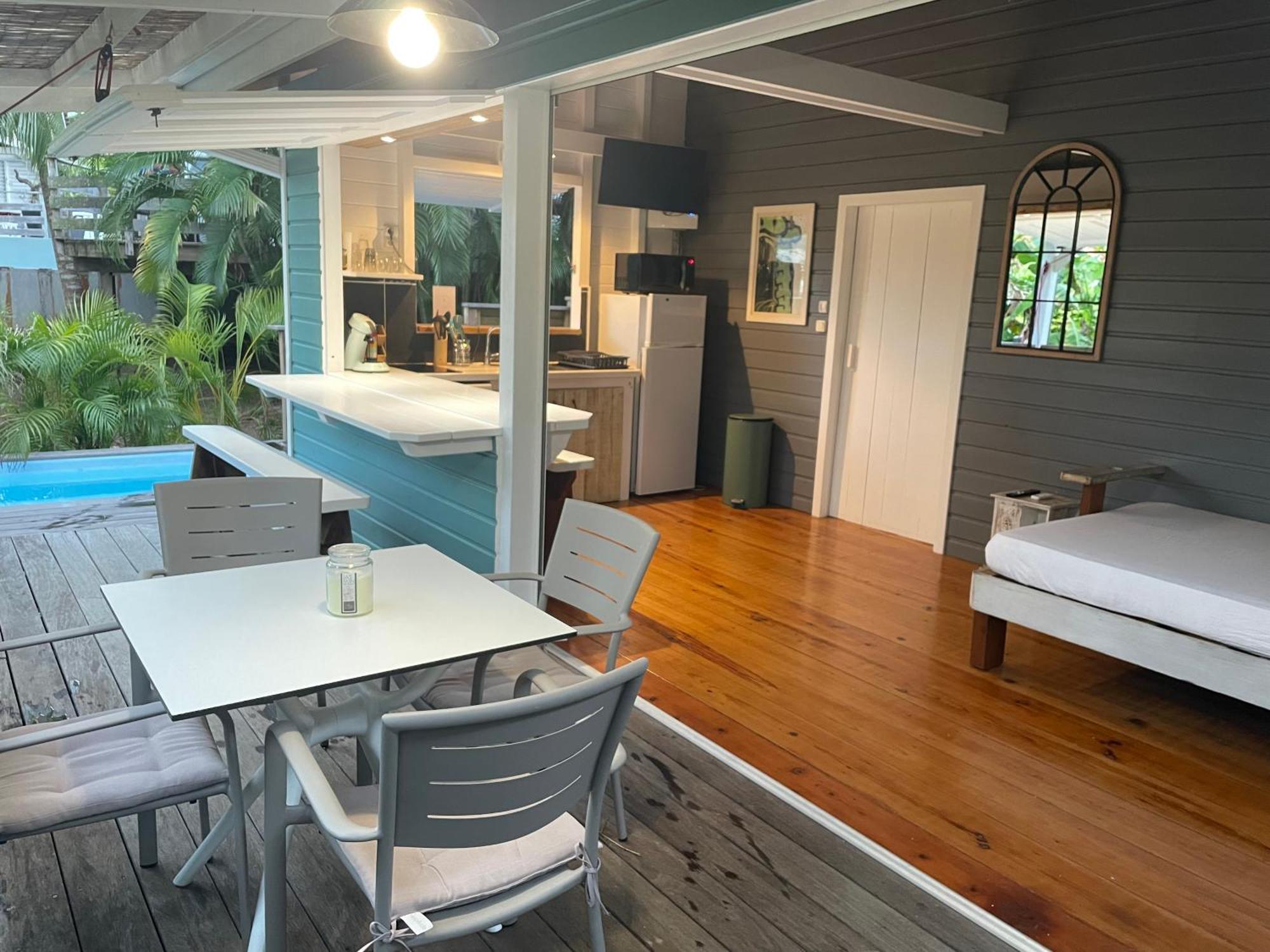 Tres Joli Bungalow Et Sa Petite Piscine Privee Riviere-Salee Екстериор снимка