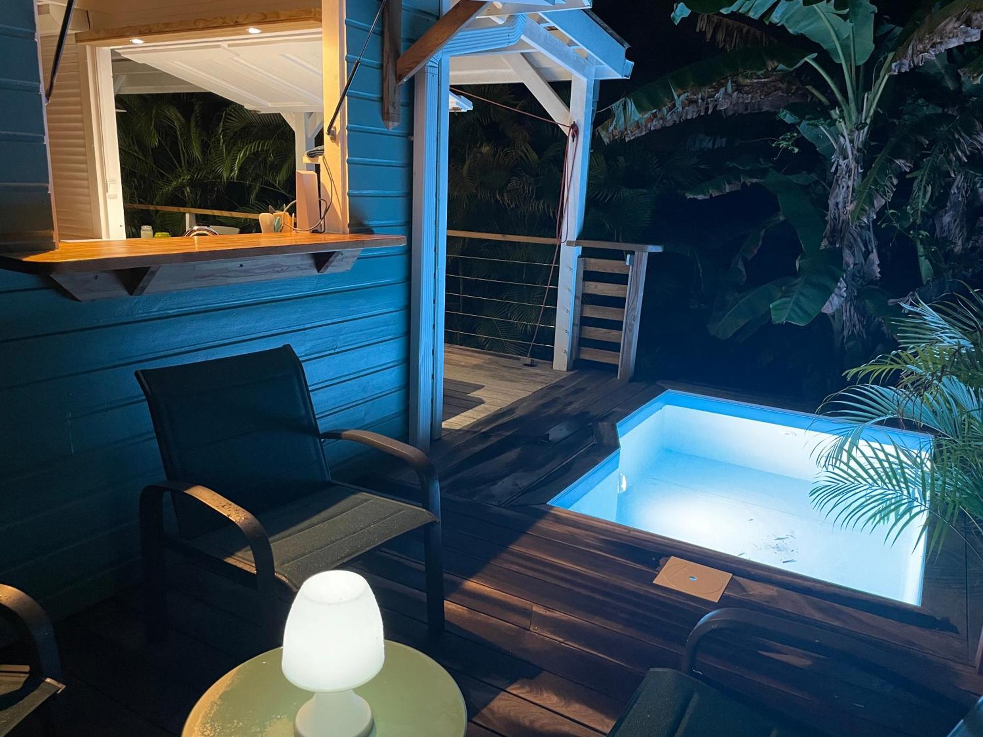 Tres Joli Bungalow Et Sa Petite Piscine Privee Riviere-Salee Екстериор снимка